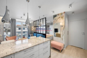 Cozy and luxury apartment next to Odra River